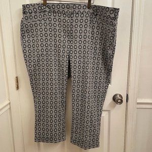 Lane Bryant Lena Crop Cuff Black Designed Pants size 26